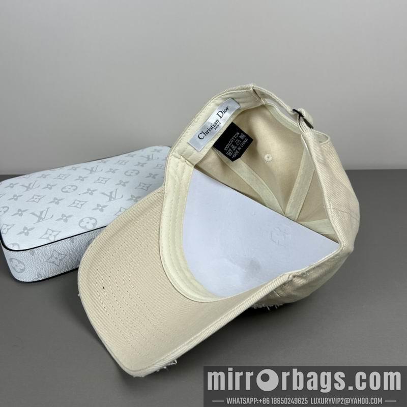Replica Dior cap dx07