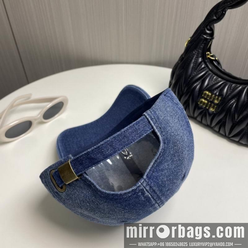 Replica Celine cap dx28