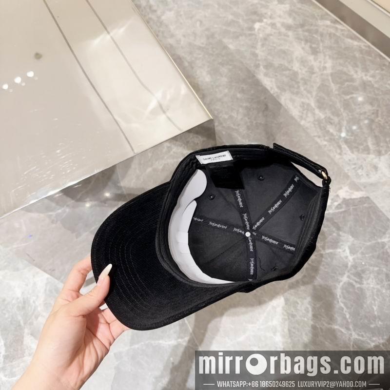 Replica YSL cap 072801