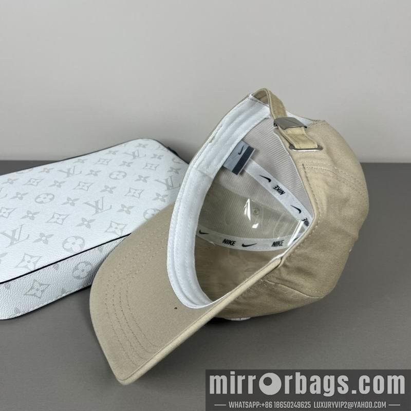 Replica Nike cap dx12