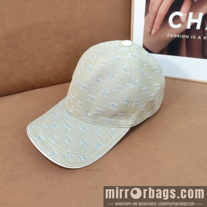Replica Chanel cap dx39