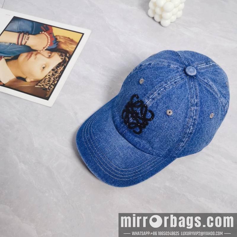 Replica Loewe Cap dx07