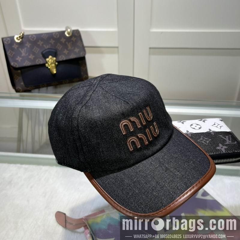 Replica Miumiu cap dx47