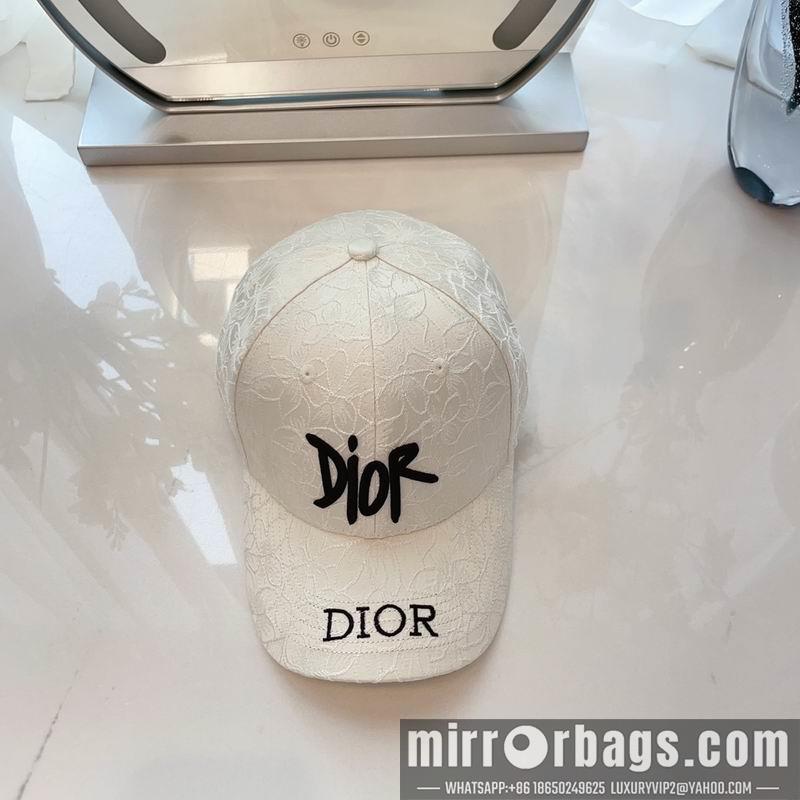 Replica Dior cap dx32