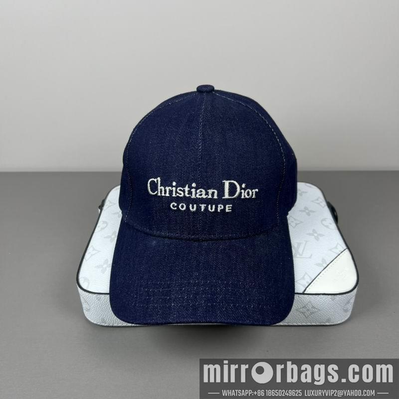 Replica Dior cap dx05
