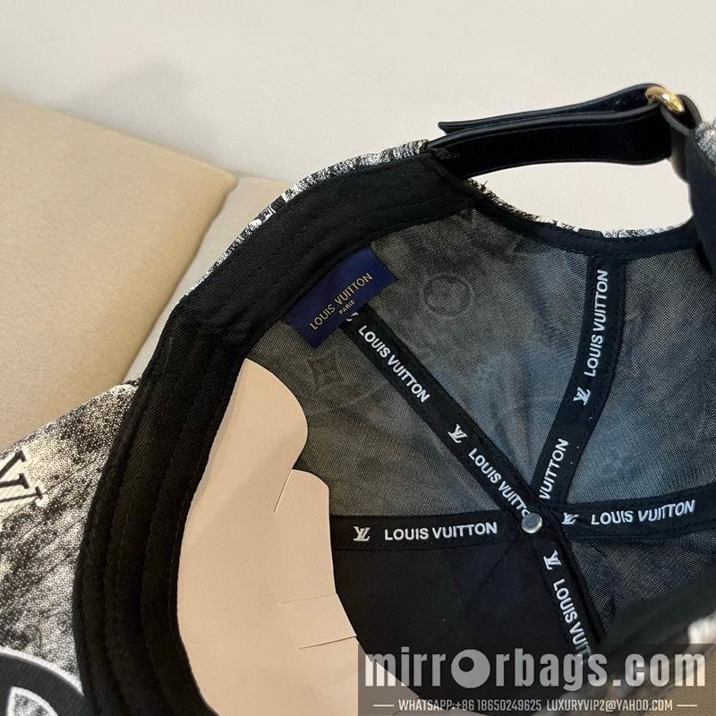 Replica LV cap dx39