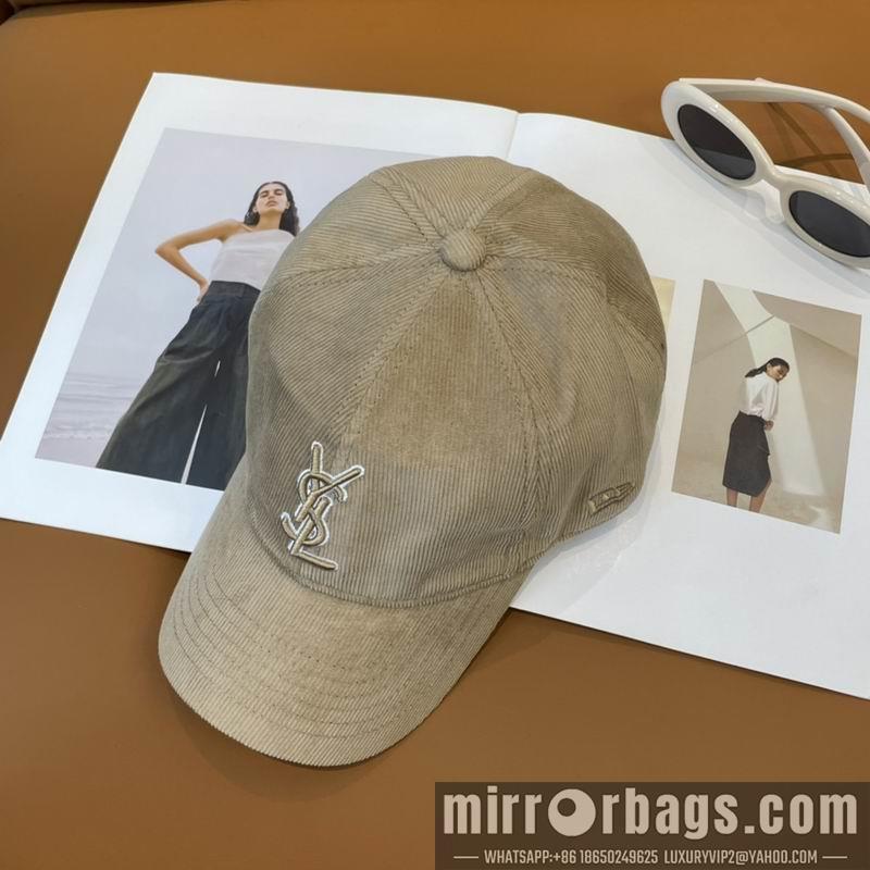 Replica YSL cap dx26