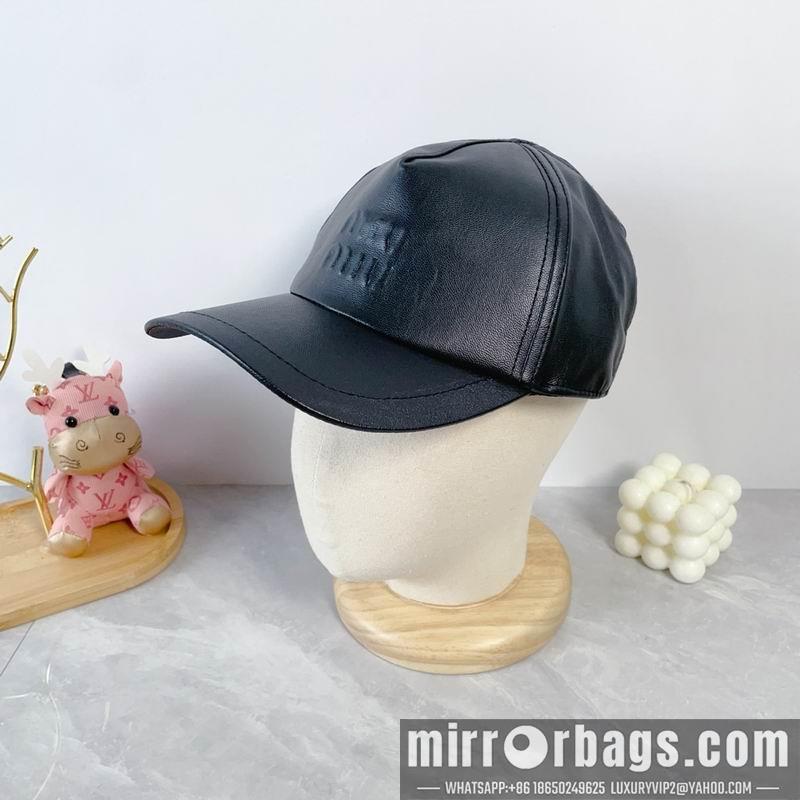 Replica Miumiu cap dx73