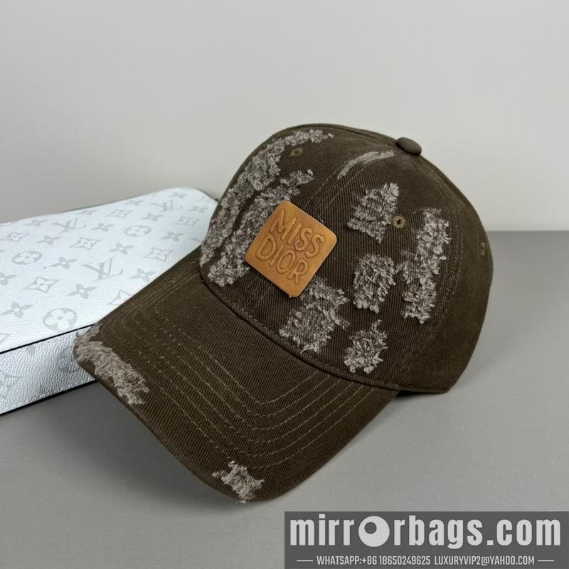 Replica Dior cap dx07