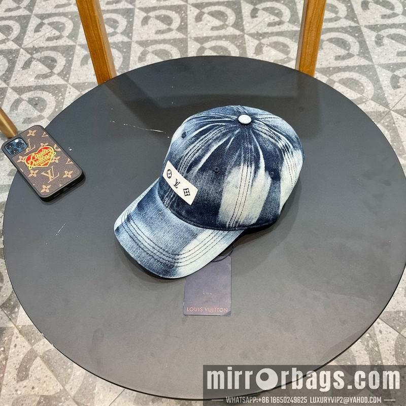 Replica LV cap 042809