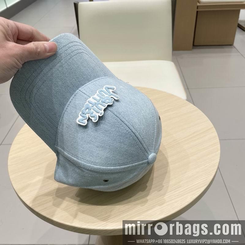 Replica LV cap 041403