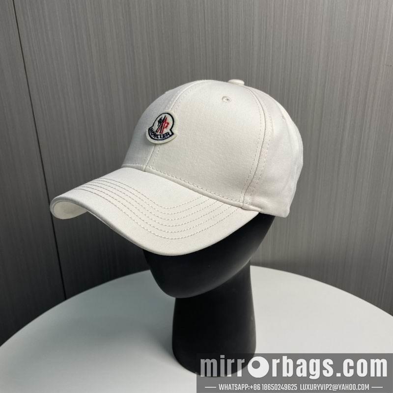 Replica Moncler cap hm08