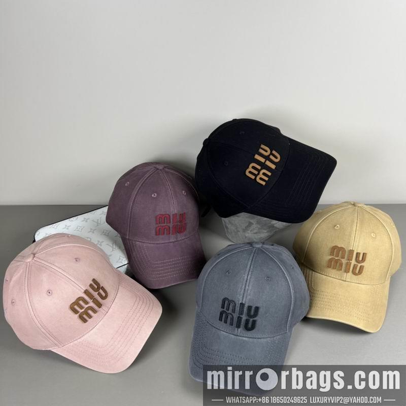 Replica Miumiu cap dx09