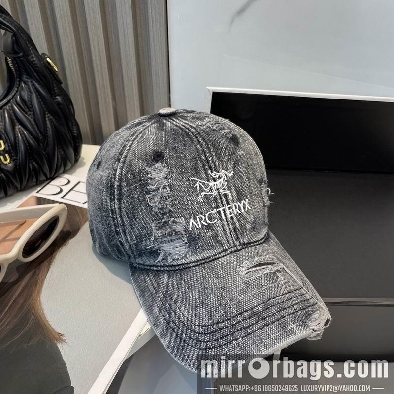 Replica Arcteryx cap dx18