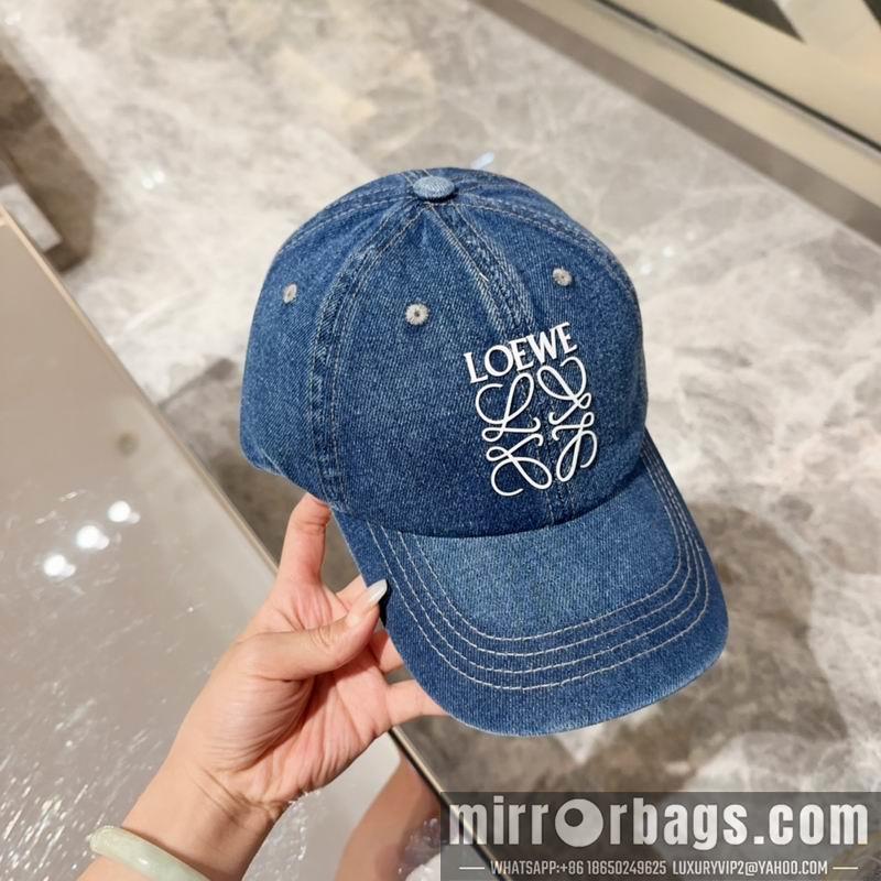 Replica Loewe cap 041701
