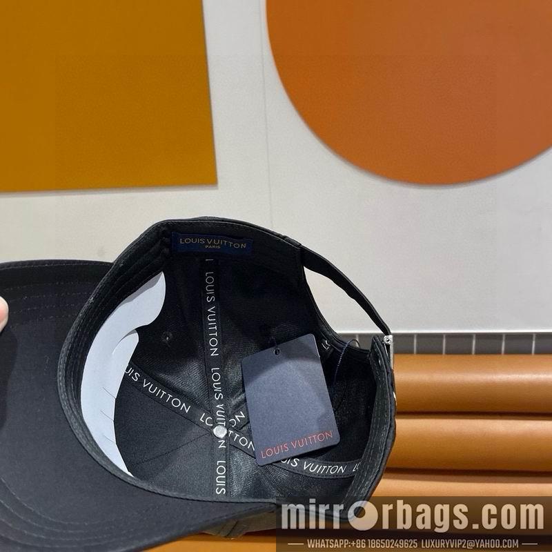 Replica LV  cap 072301