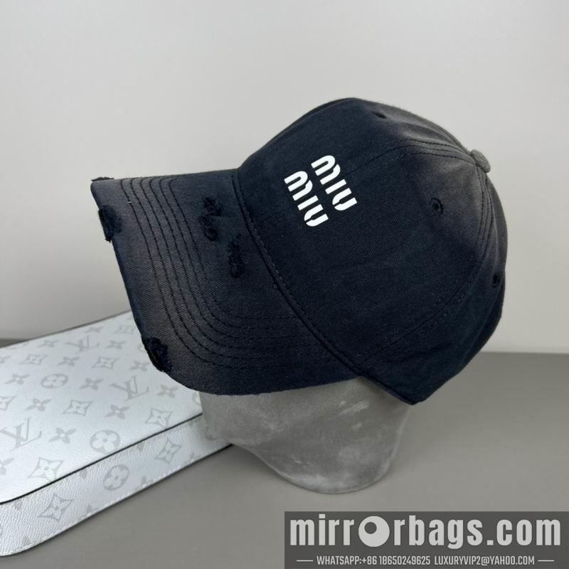 Replica Miumiu cap dx44