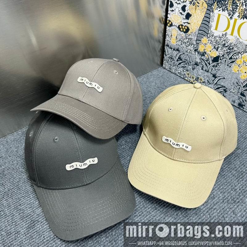 Replica Miumiu cap dx76