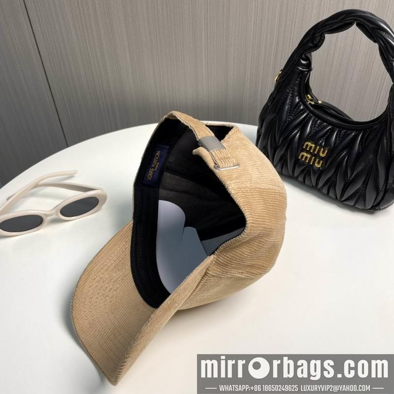 Replica LV cap dx113