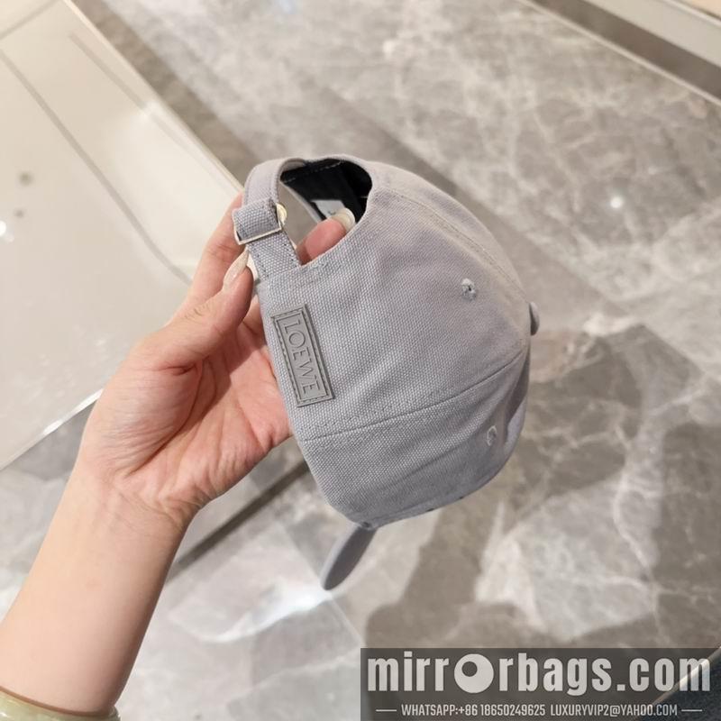Replica Loewe cap dx19