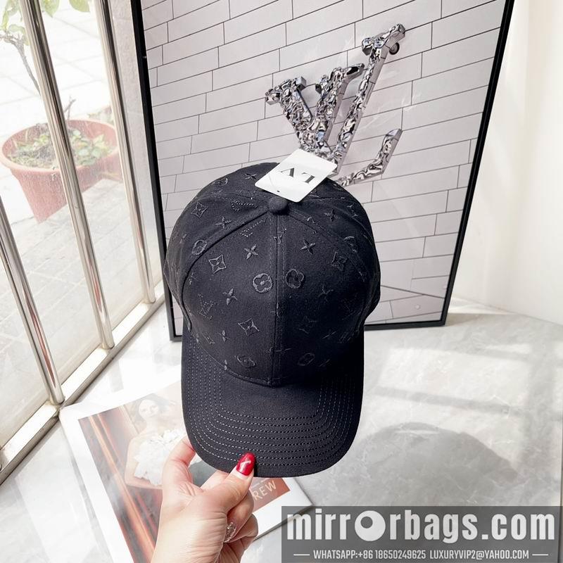 Replica LV cap 050703