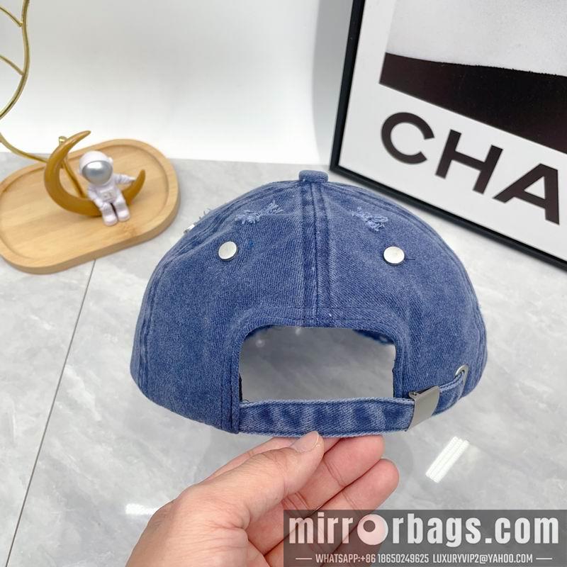 Replica Miumiu cap dx22