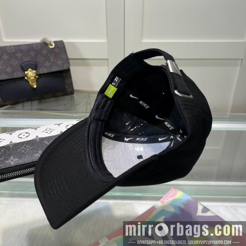 Replica Nike cap dx07