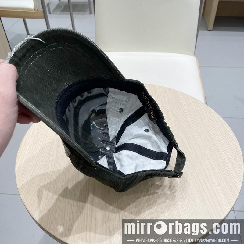 Replica LV Hat 030710