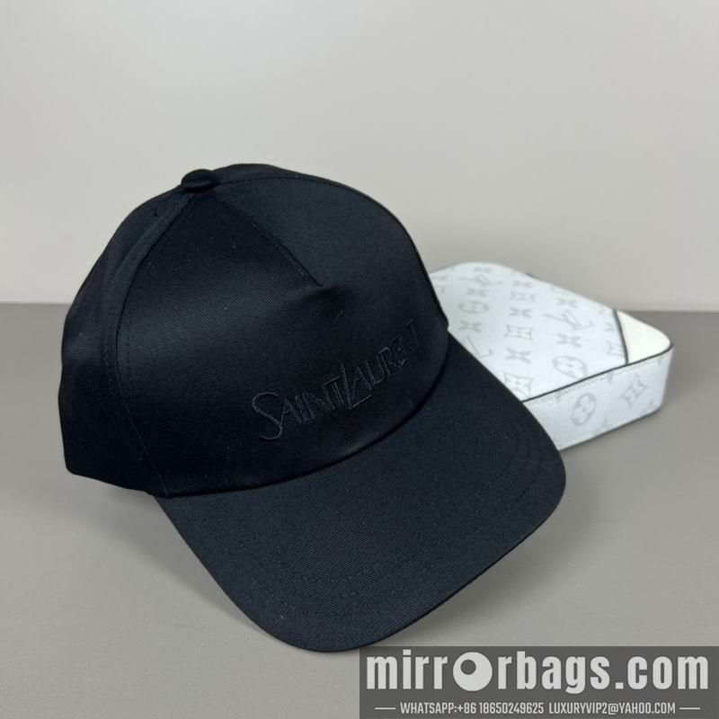 Replica YSL cap dx37