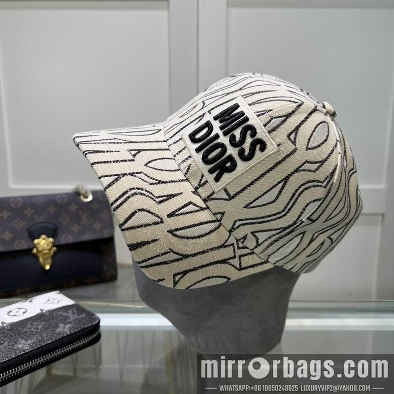 Replica Dior cap dx68