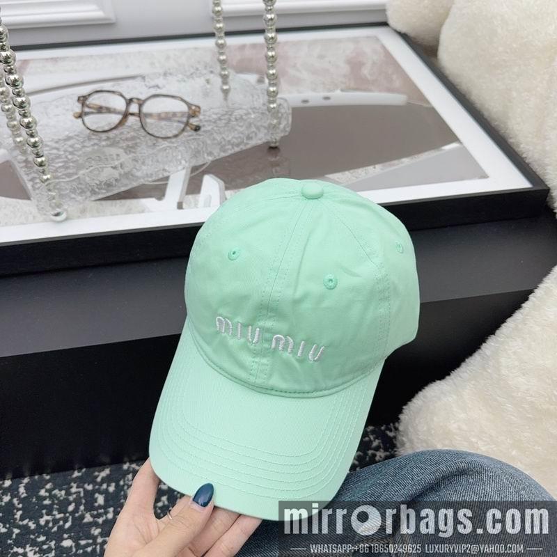Replica Miumiu cap hm02