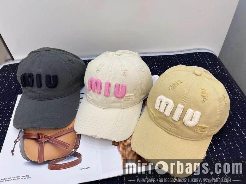 Replica Miumiu cap dx72