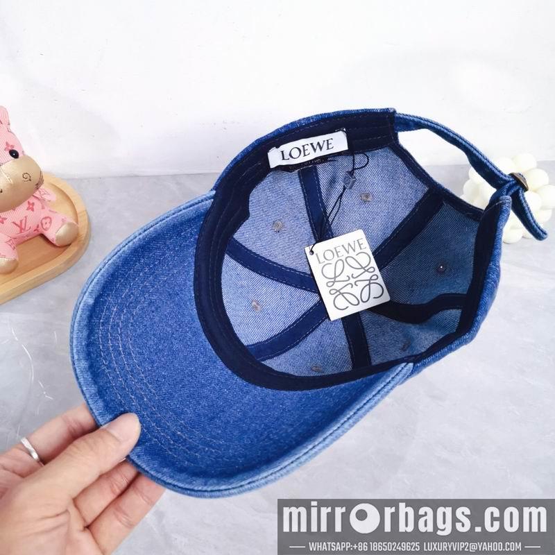 Replica Loewe Cap dx07
