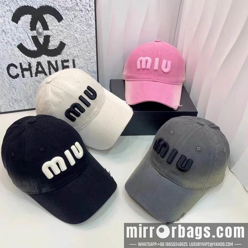 Replica Miumiu cap dx21