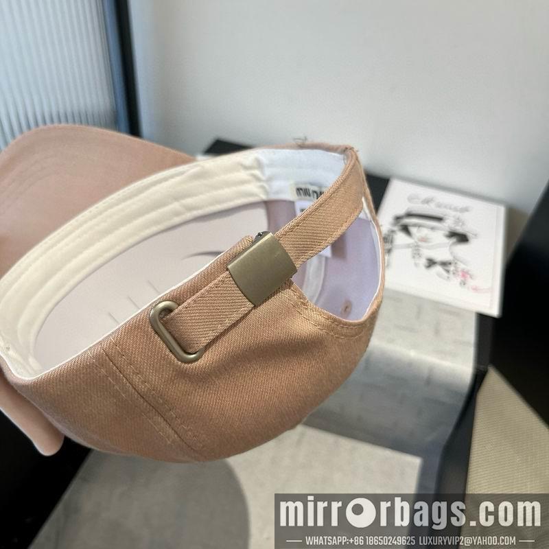 Replica Miumiu cap dx05