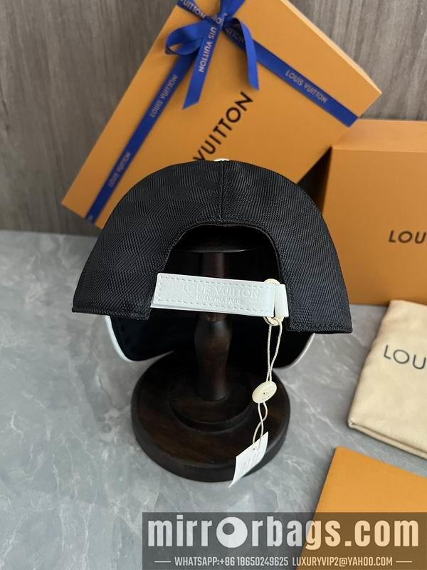 Replica LV cap dx04