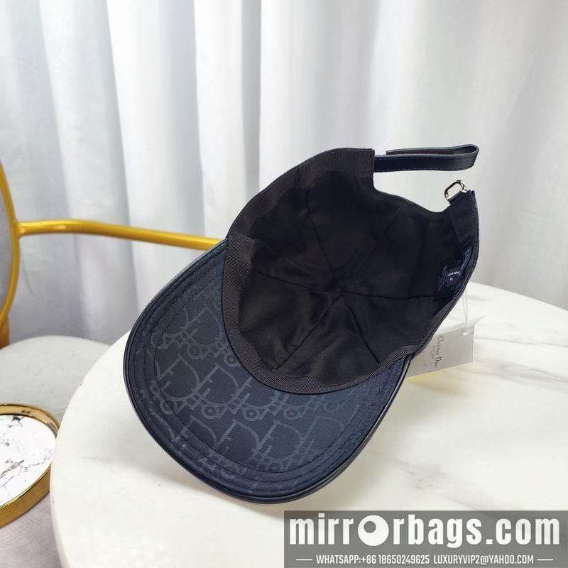 Replica Dior cap dx08