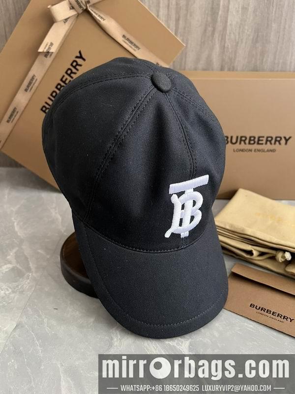 Replica Burberry cap dx40