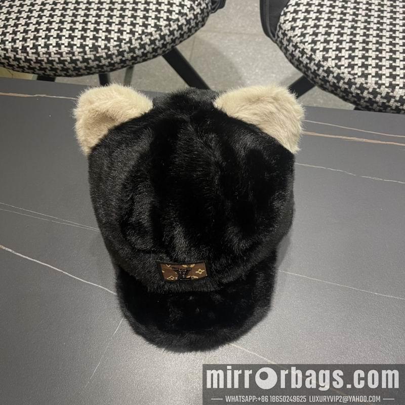 Replica LV cap 081004