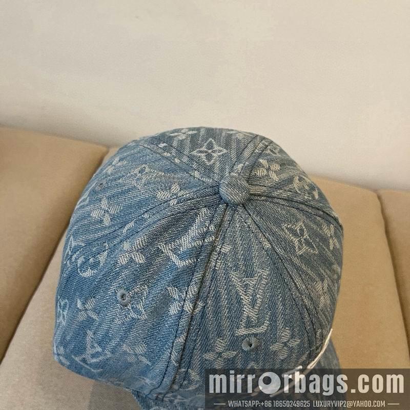 Replica LV cap dx42