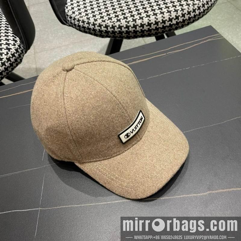 Replica LV cap 121401