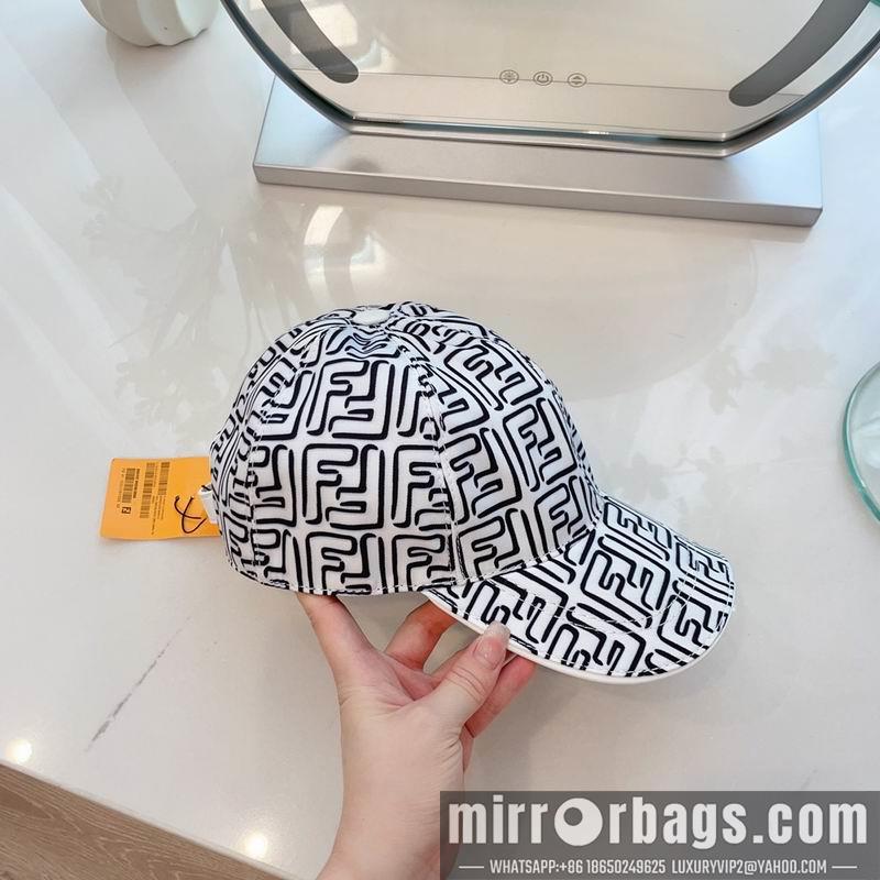 Replica Fendi cap dx58