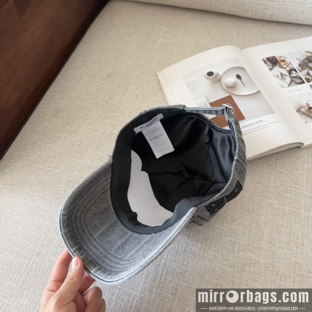 Replica Givenchy Hat dx07