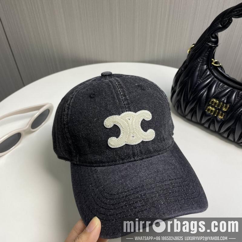 Replica Celine Cap dx40