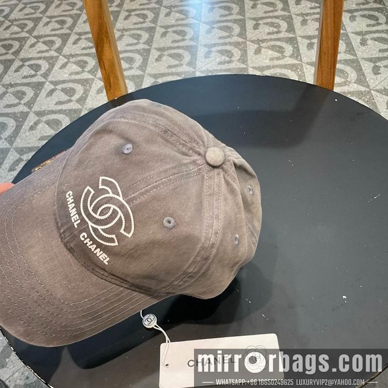 Replica Chanel cap 072304