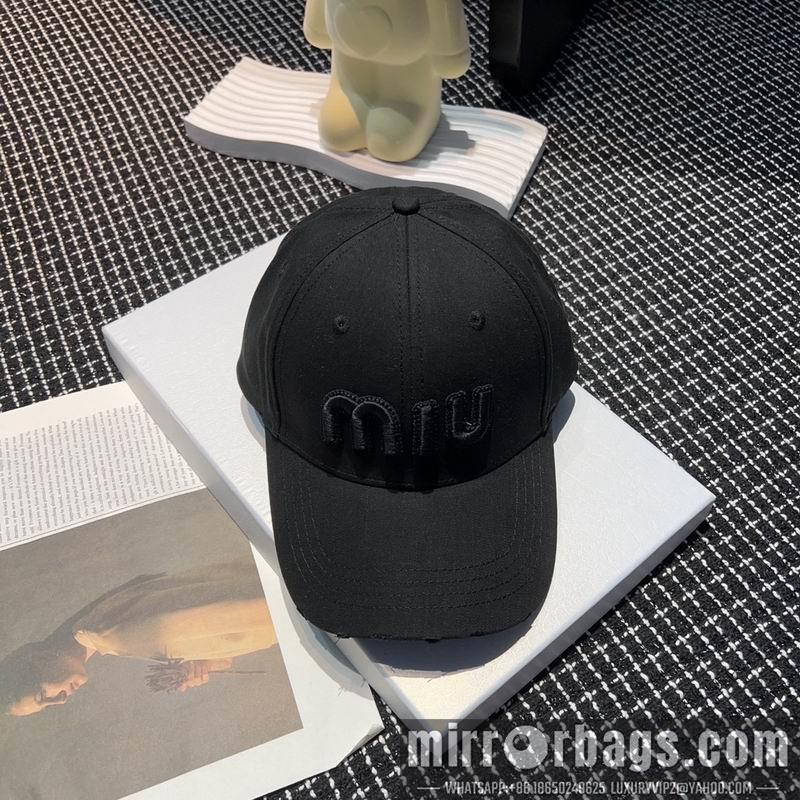 Replica Miumiu cap dx10