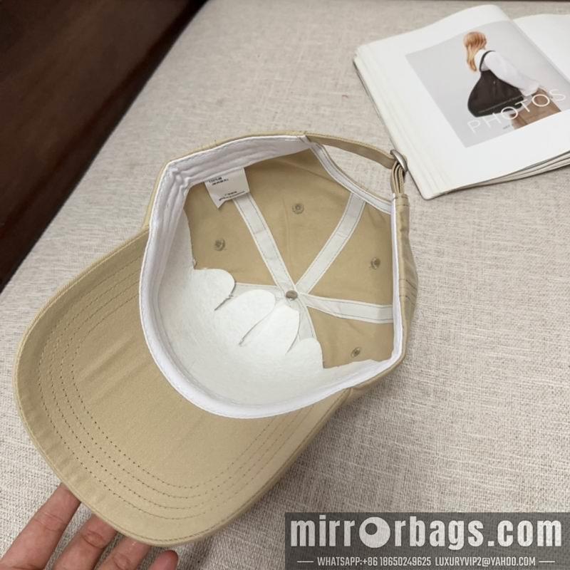 Replica Other cap dx42