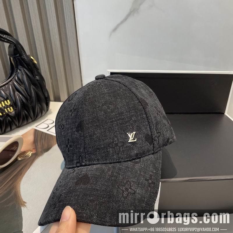 Replica LV Hat dx70