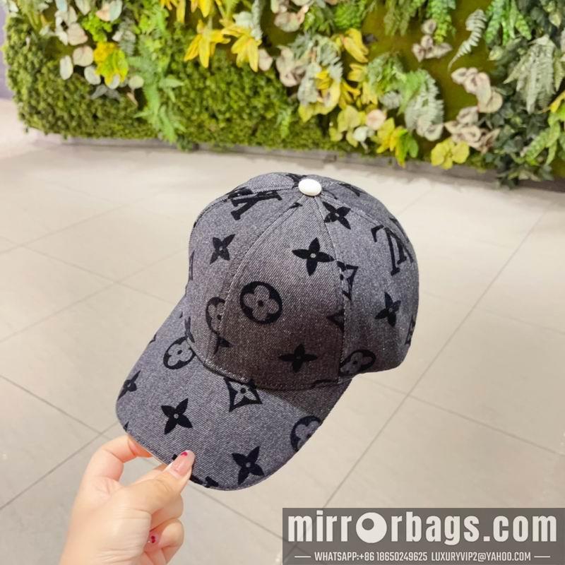 Replica LV cap 102803