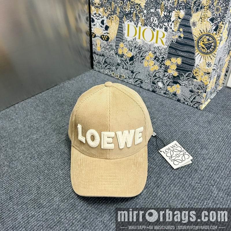 Replica Loewe cap dx30